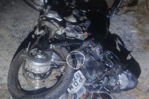 Motociclista morre em colisão com Hilux na CE-265, em Nova Russas; motorista foge sem prestar socorro