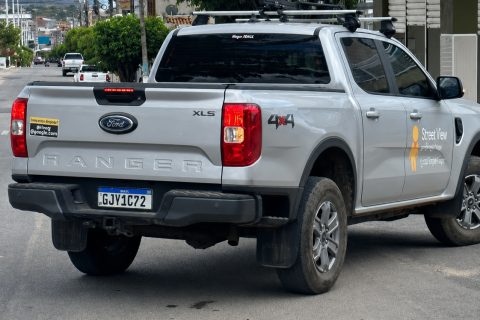 Carro do Google Street View é visto circulando por Nova Russas