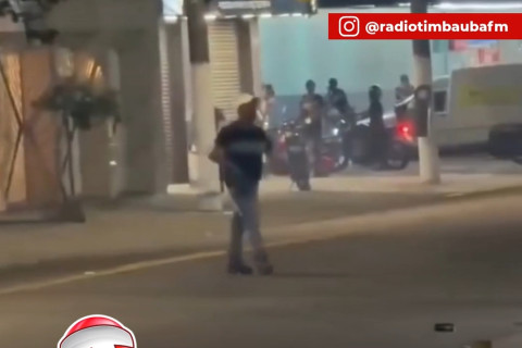 Motoboy e proprietário de pizzaria entram em confusão durante discussão em São Paulo