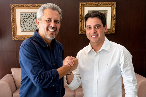 Júnior Mano é definido por Elmano para disputar o Senado na chapa governista